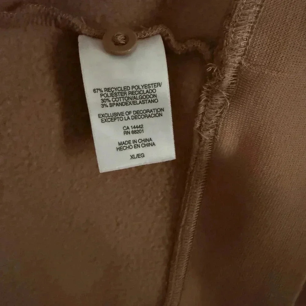 Women’s XL Mondetta Tan Pull Over Sweater - Picture 3 of 4